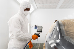 Travaux de carrosserie et de peinture sur véhicules toutes marques